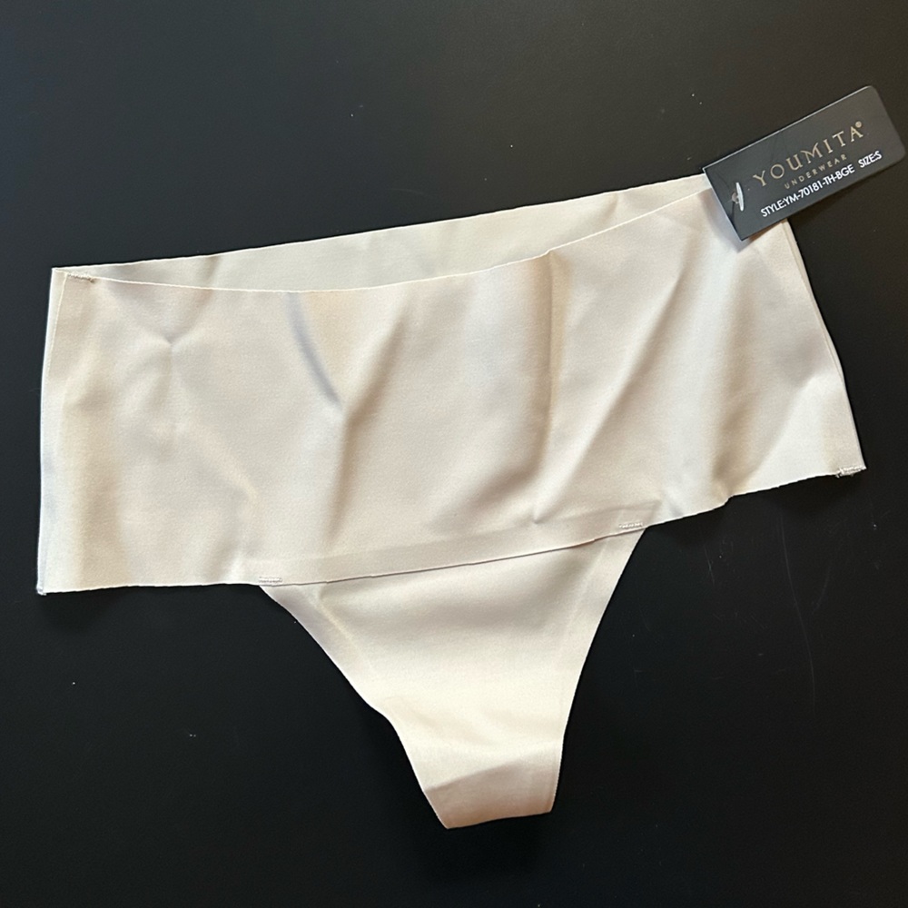 NWT Nude Seamless Tummy Control Panties Size S
